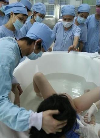 国内代生孩子有吗(国内是否有代生孩子的服务?)